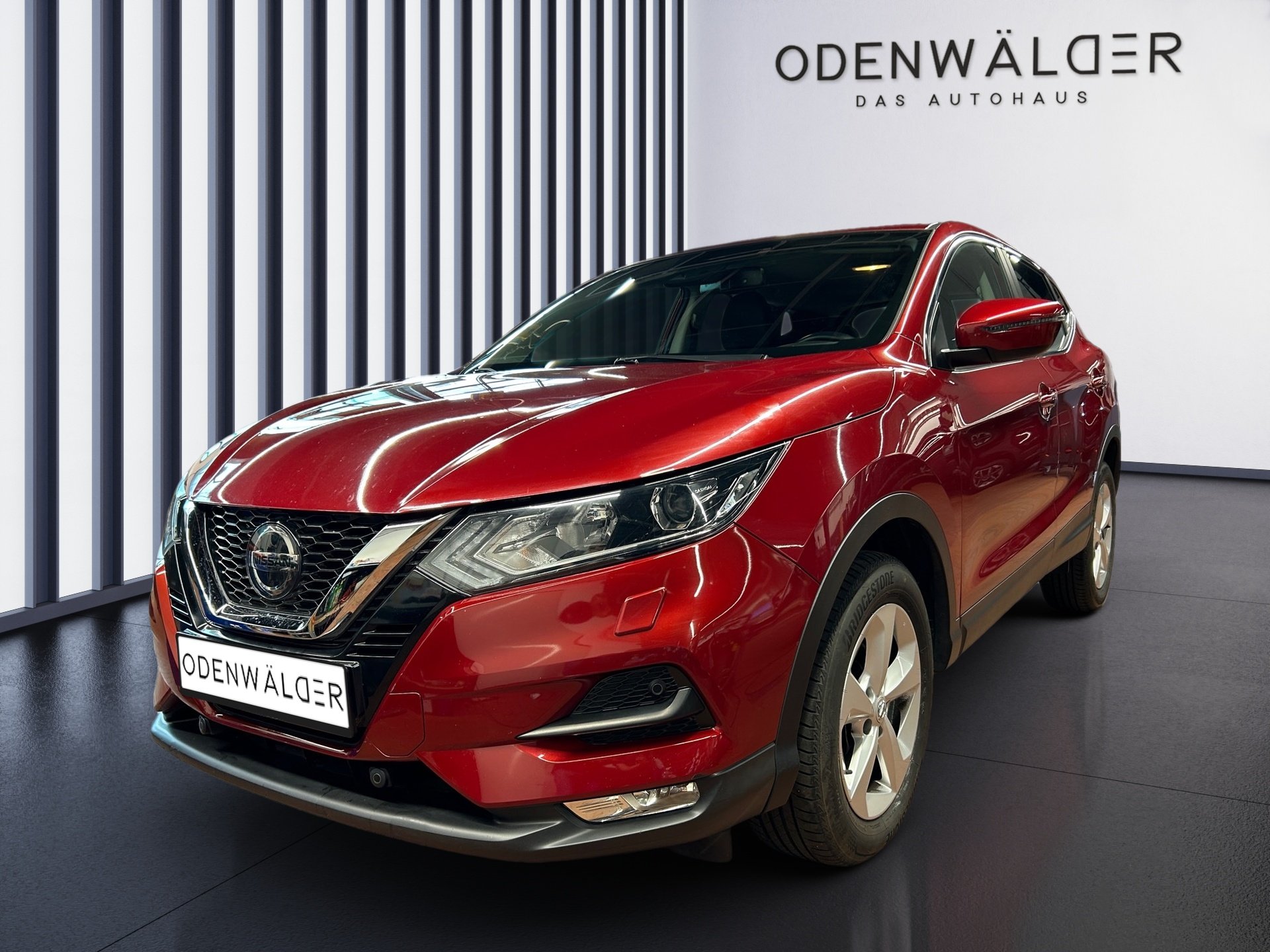 Nissan Qashqai 1.3DIG-T Acenta Navi Rückfahrkamera