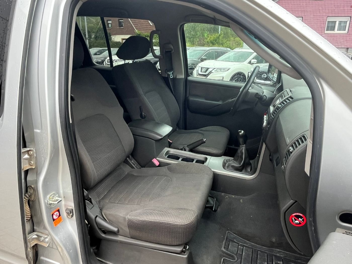 Fahrzeugabbildung Nissan Pathfinder 2.5DCI SE Allrad Klima AHK Klimaautom