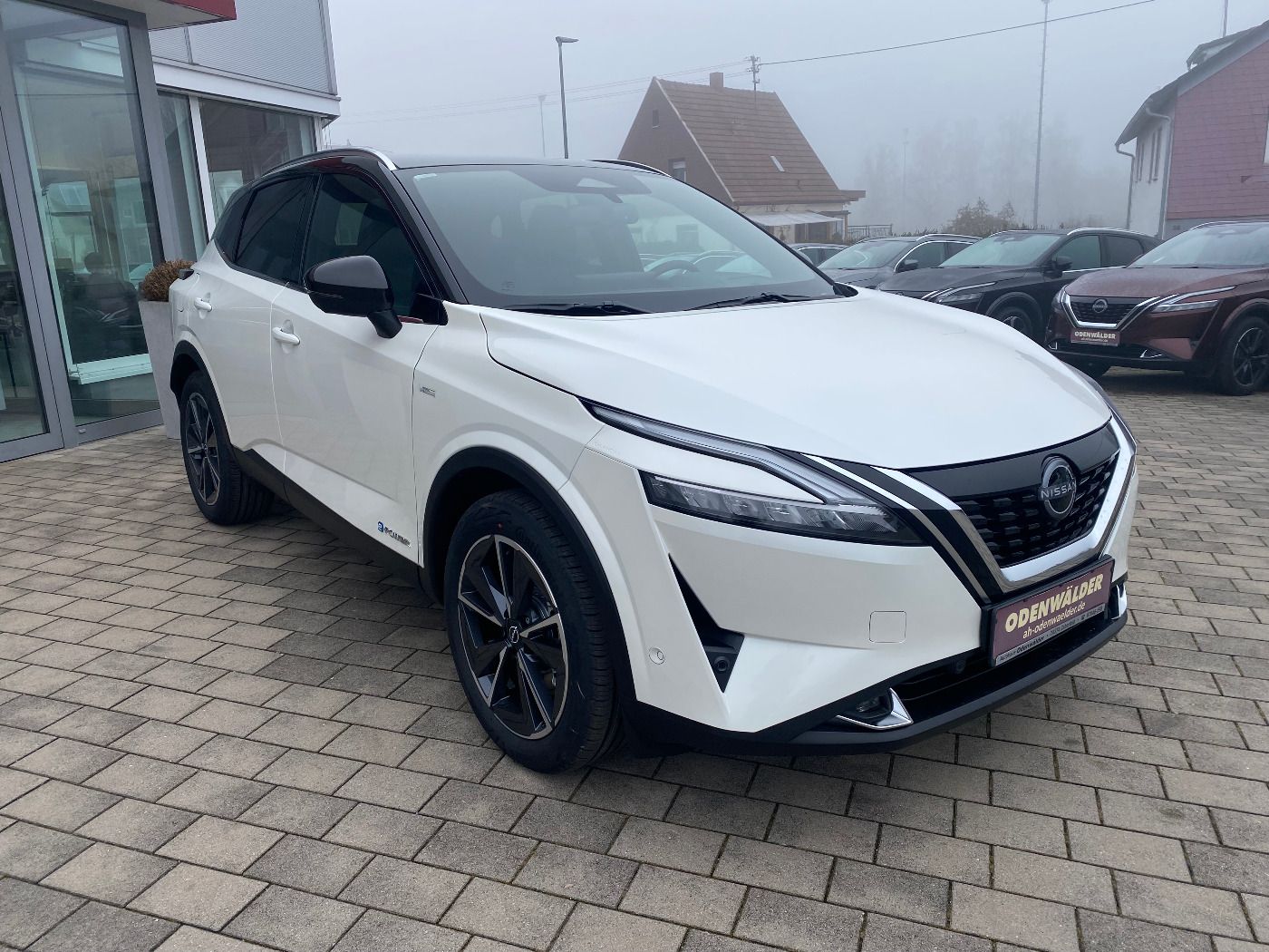 Fahrzeugabbildung Nissan Qashqai 1.5 VC-T e-Power Tekna Technologie Paket