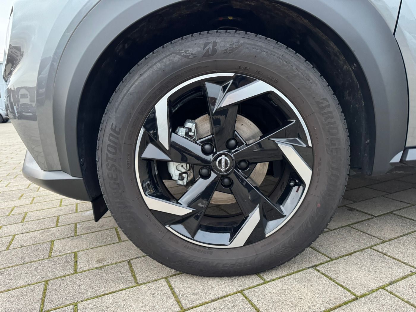 Fahrzeugabbildung Nissan Juke 1.0DIG-T N-Style Voll-LED