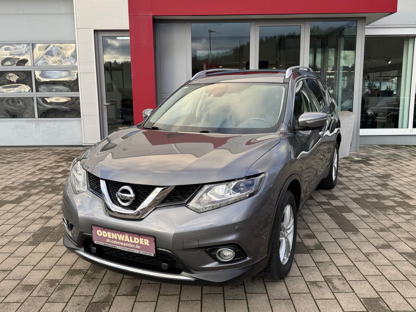 Nissan X-Trail 1.6 dCi Tekna FLA Pano SpurH Leder LM