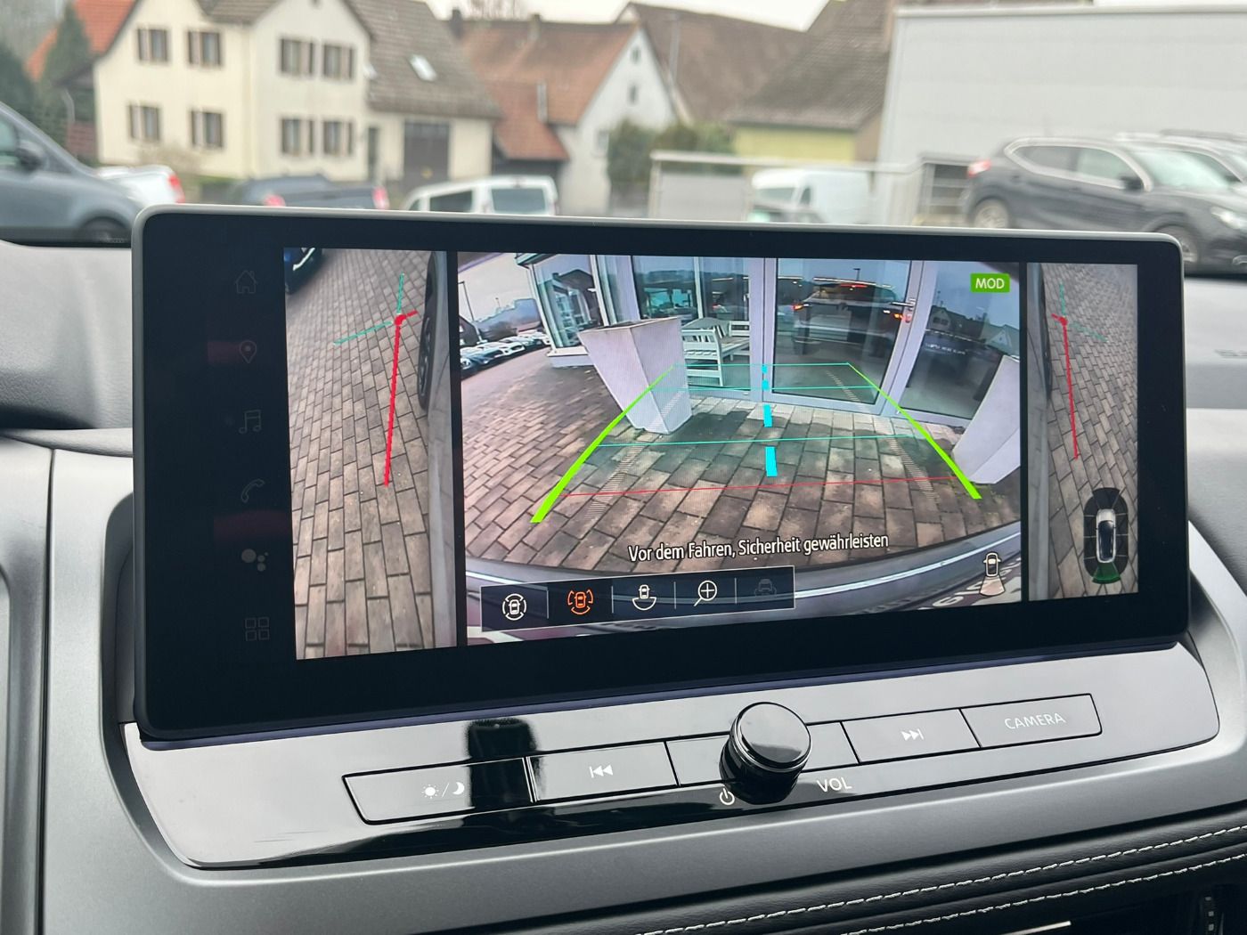 Fahrzeugabbildung Nissan Qashqai 1.3DIG-T Facelift! MHEV N-Connecta CVT