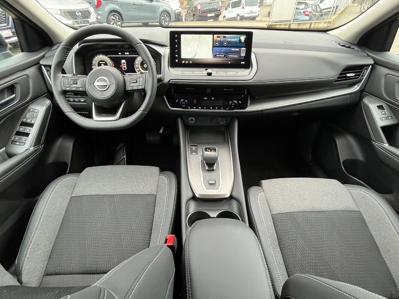 Fahrzeugabbildung Nissan Qashqai 1.3DIG-T Facelift! MHEV N-Connecta CVT