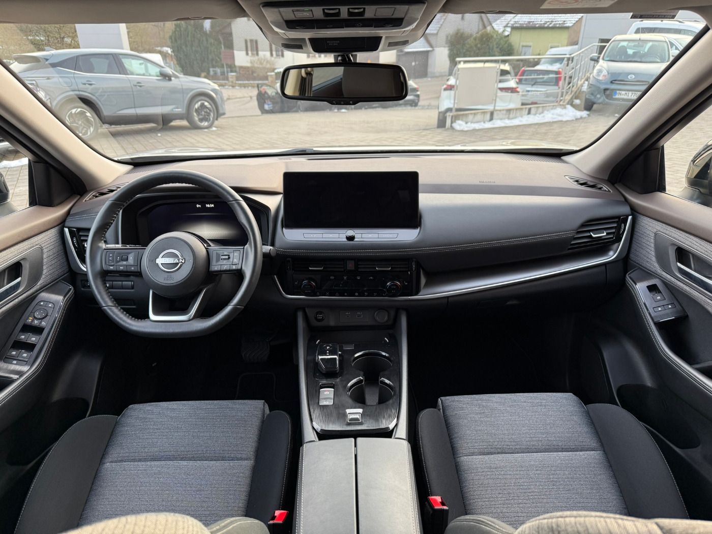 Fahrzeugabbildung Nissan X-Trail 1.5VC-T e-Power N-CON Pano