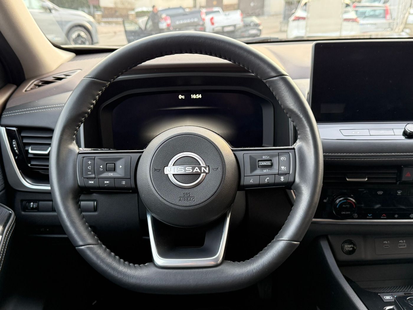 Fahrzeugabbildung Nissan X-Trail 1.5VC-T e-Power N-CON Pano