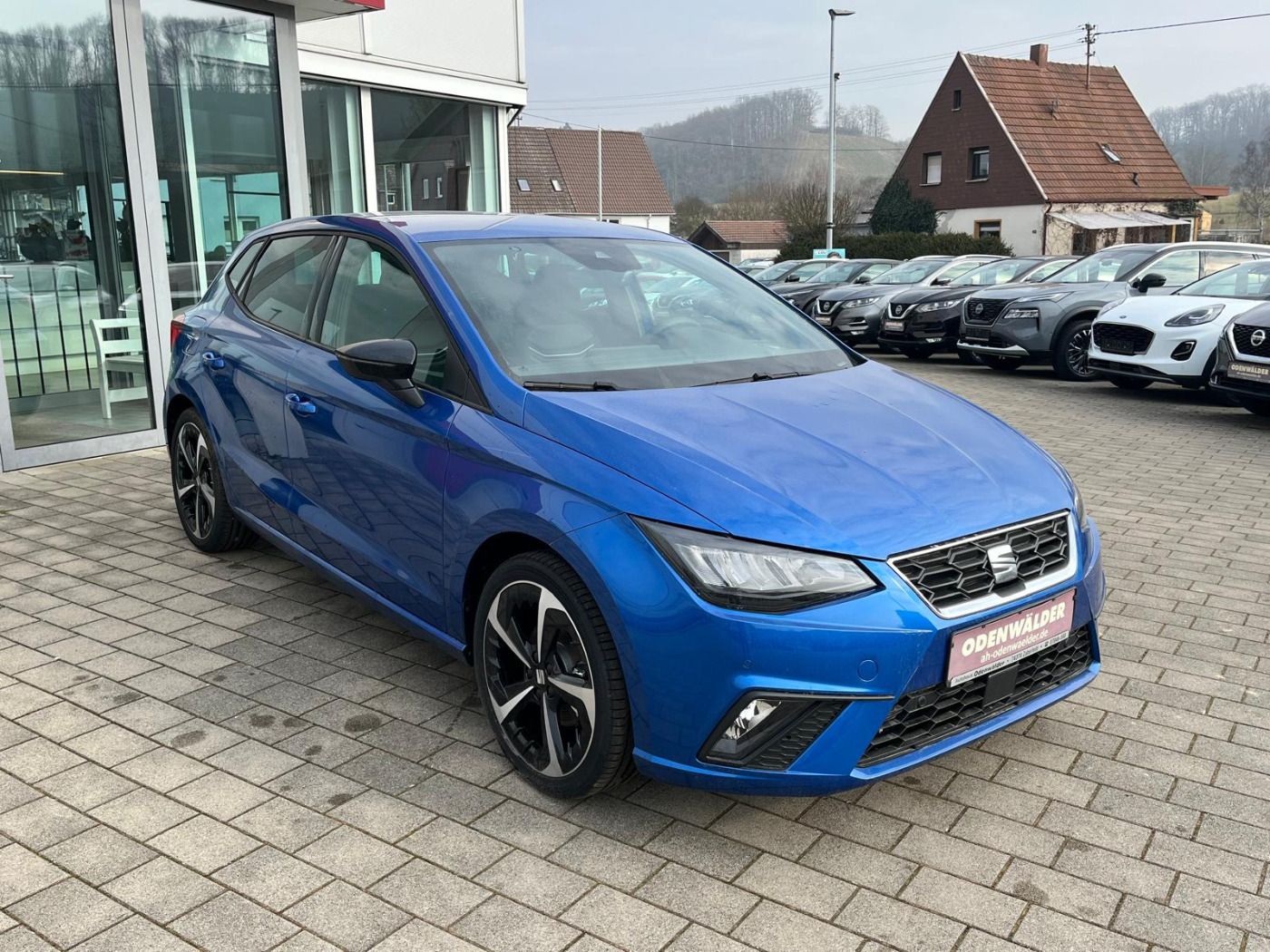 Fahrzeugabbildung SEAT Ibiza 1.0 TSI FR ACC LM LED KeyLess PDC 2xKlima