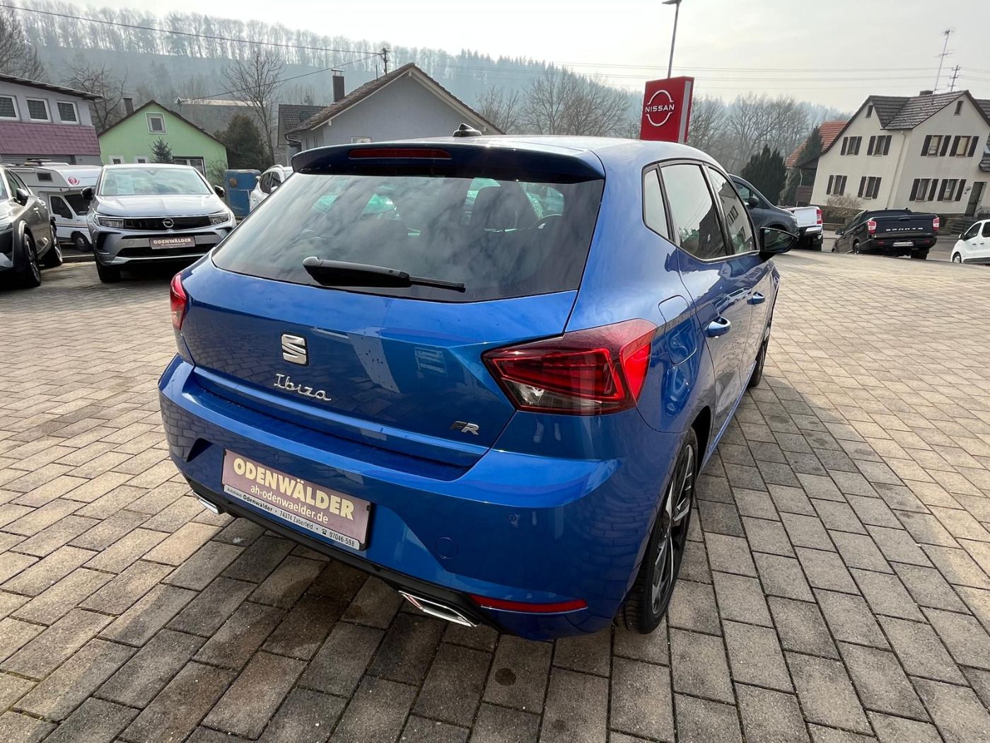 Fahrzeugabbildung SEAT Ibiza 1.0 TSI FR ACC LM LED KeyLess PDC 2xKlima