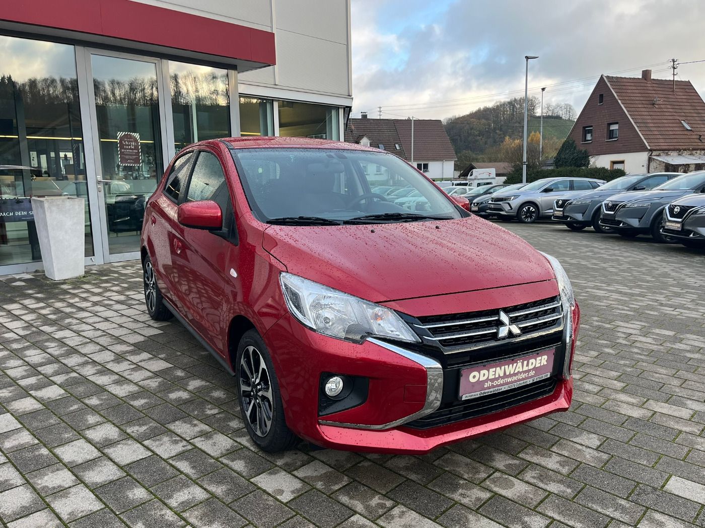 Fahrzeugabbildung Mitsubishi Space Star 1.2 Select Select+ Rückfahrjamera Nav