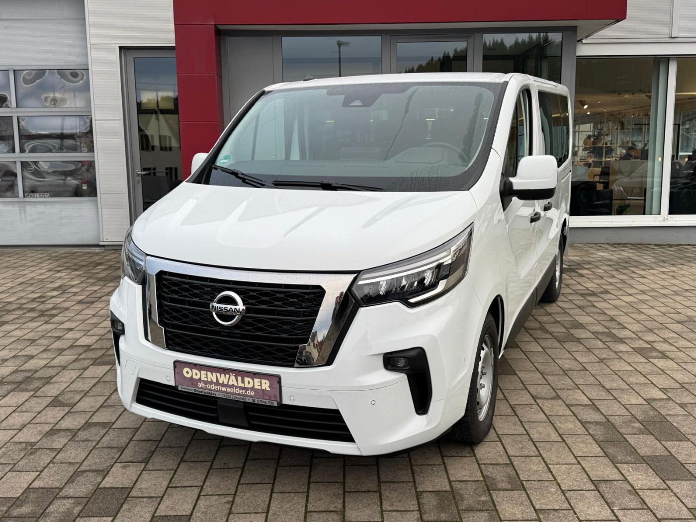 Nissan Primastar Kombi L1H1 TEKNA NAVI DESIGN 2.8t DCT