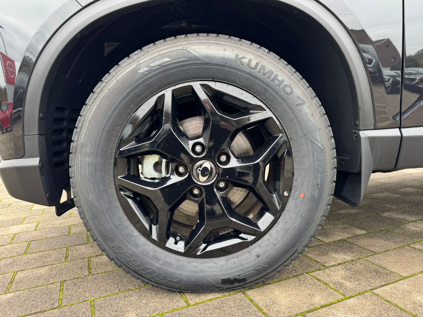 Fahrzeugabbildung Ssangyong Musso Grand 22 e-Xdi Black Line