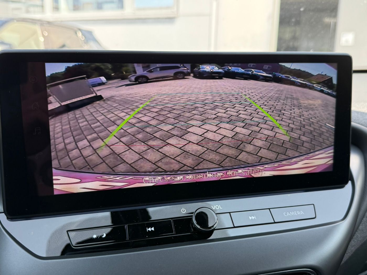 Fahrzeugabbildung Nissan Juke 1.0DIG-T Acenta Komfort Paket AppleCarplay