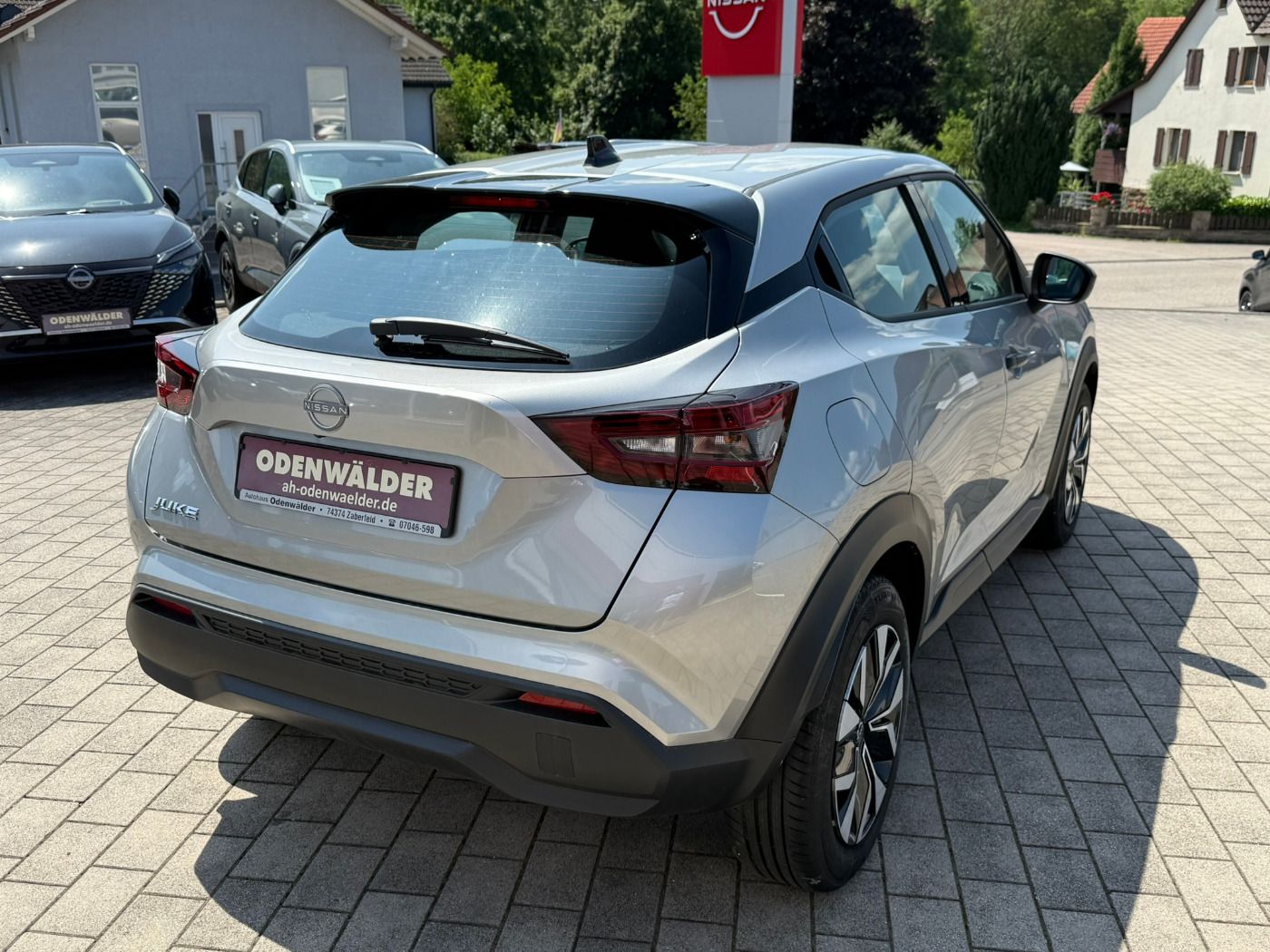 Fahrzeugabbildung Nissan Juke 1.0DIG-T Acenta Komfort Paket AppleCarplay