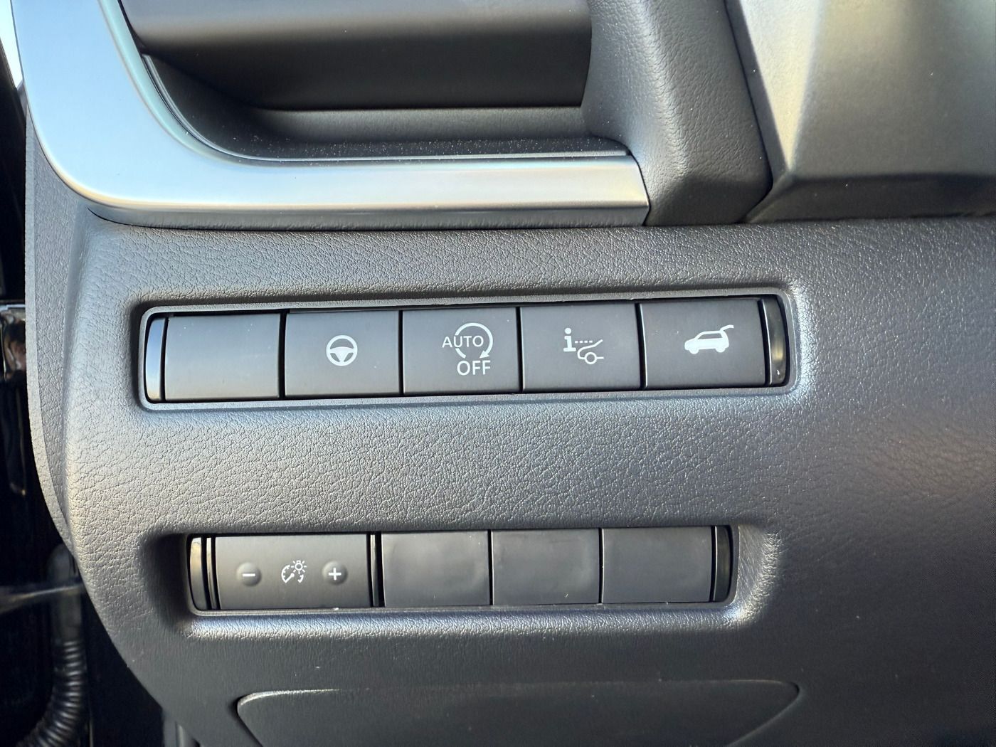 Fahrzeugabbildung Nissan Qashqai 1.3DIG-T MHEV N-Connecta Winter
