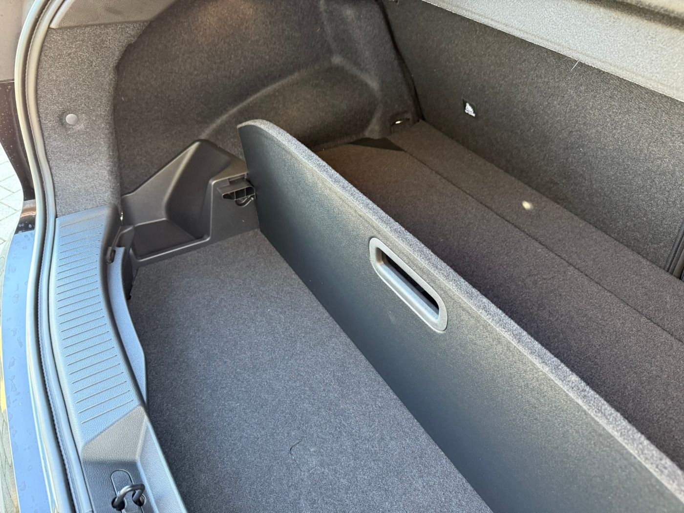 Fahrzeugabbildung Nissan Qashqai 1.3DIG-T MHEV N-Connecta Winter