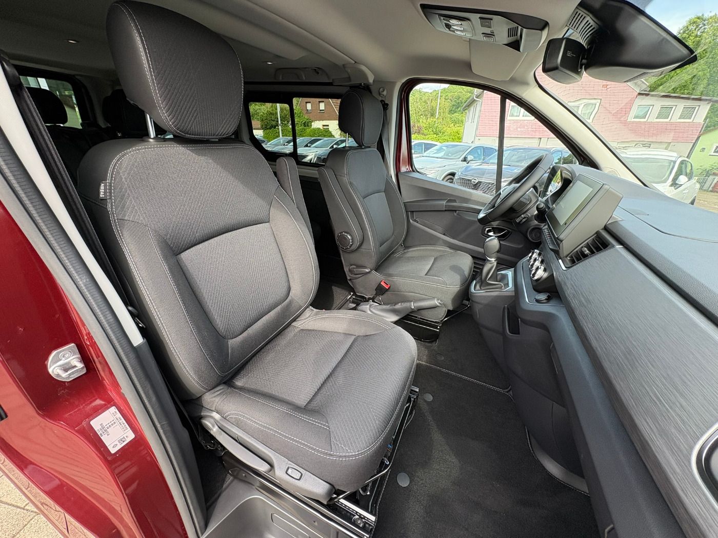 Fahrzeugabbildung Renault Trafic Combi 2.0 dCi L2H1 Grande SpaceClass AHK