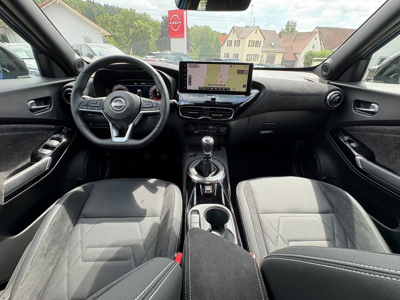 Fahrzeugabbildung Nissan Juke 1.0 DIG-T N-Design ACC+LED+SHZ+Winterp.+360