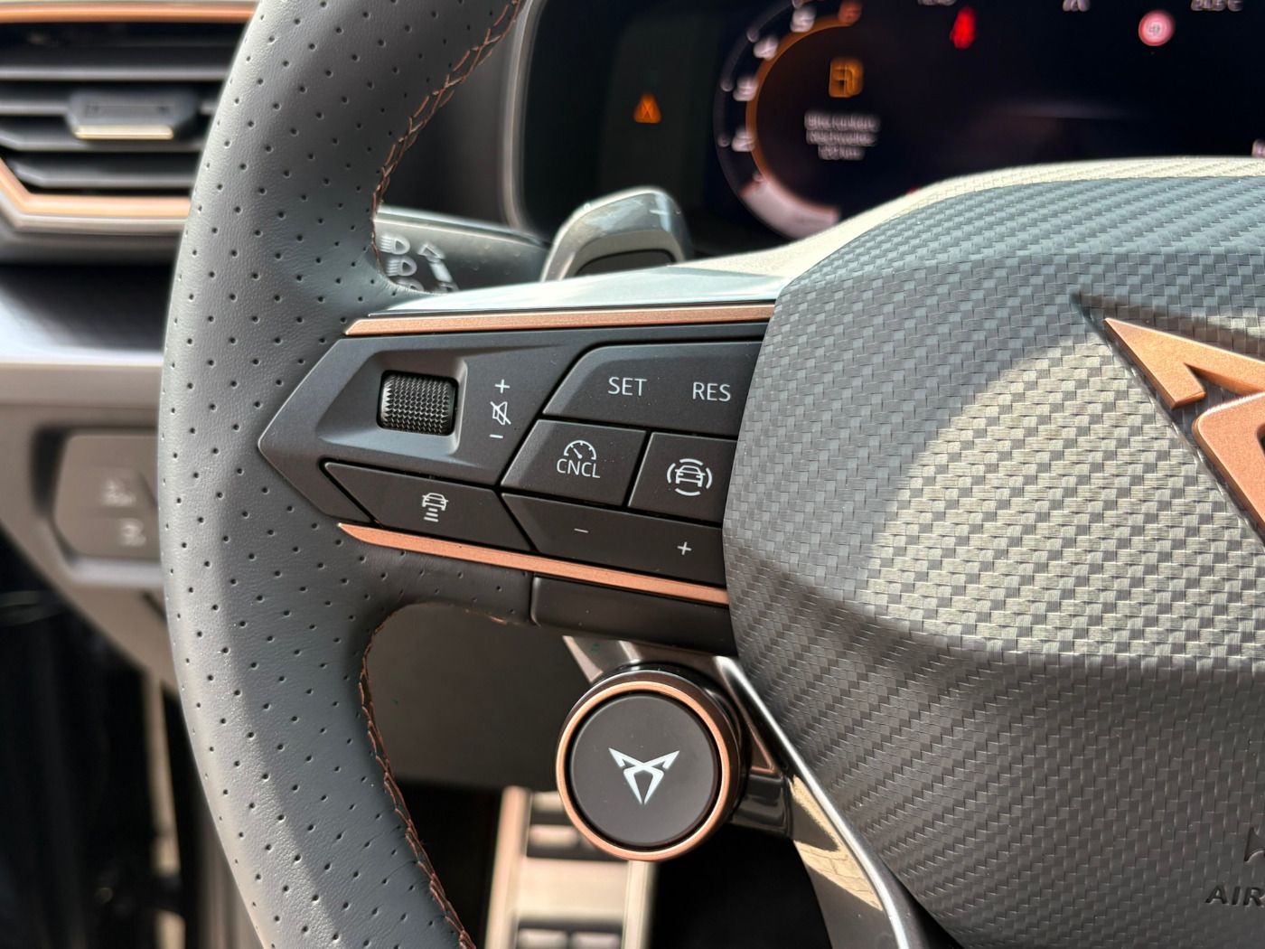 Fahrzeugabbildung CUPRA Leon ST 2.0TDI DSG elektr. Heckklappe AppleCarpl