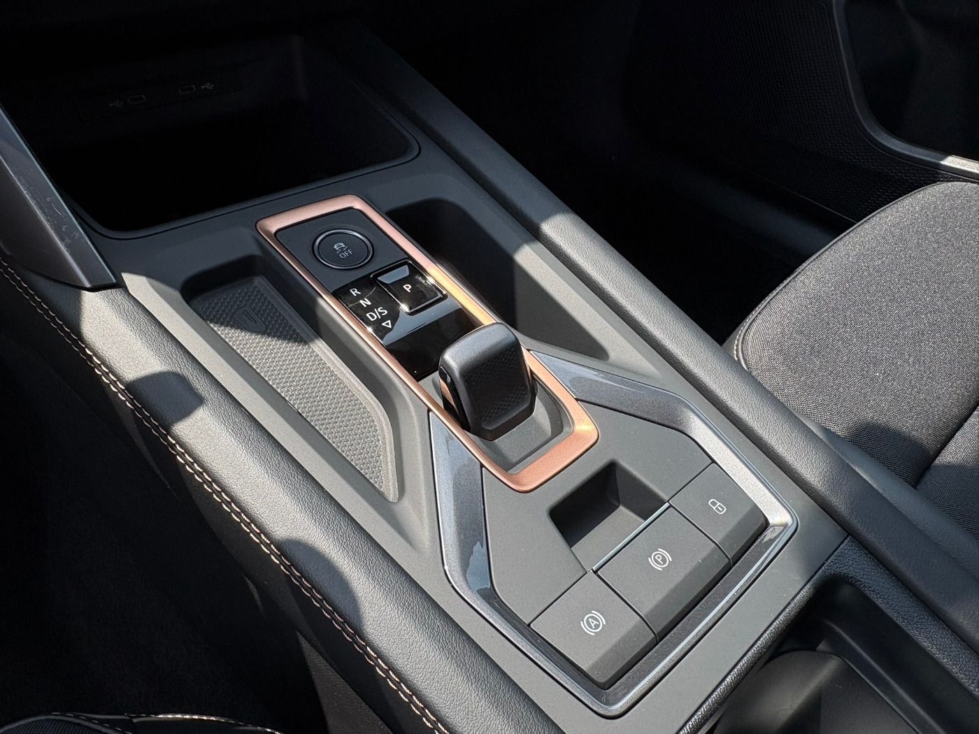 Fahrzeugabbildung CUPRA Leon ST 2.0TDI DSG elektr. Heckklappe AppleCarpl