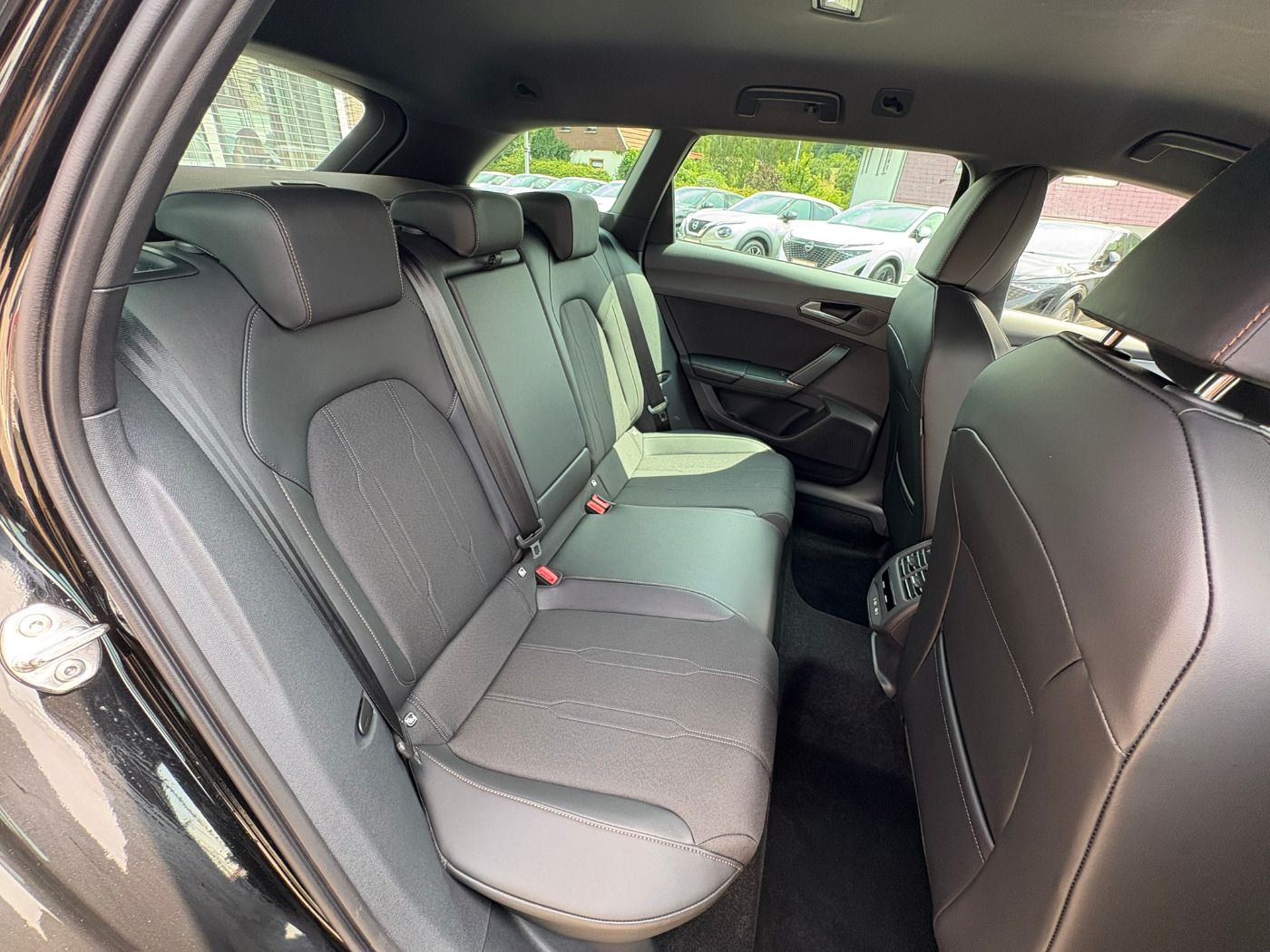 Fahrzeugabbildung CUPRA Leon ST 2.0TDI DSG elektr. Heckklappe AppleCarpl