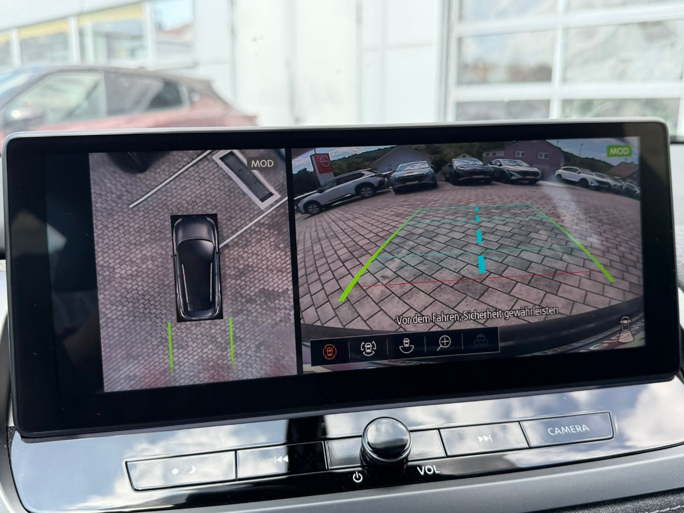 Fahrzeugabbildung Nissan Qashqai 1.3 DIG-T MHEV Acenta Winter Navi