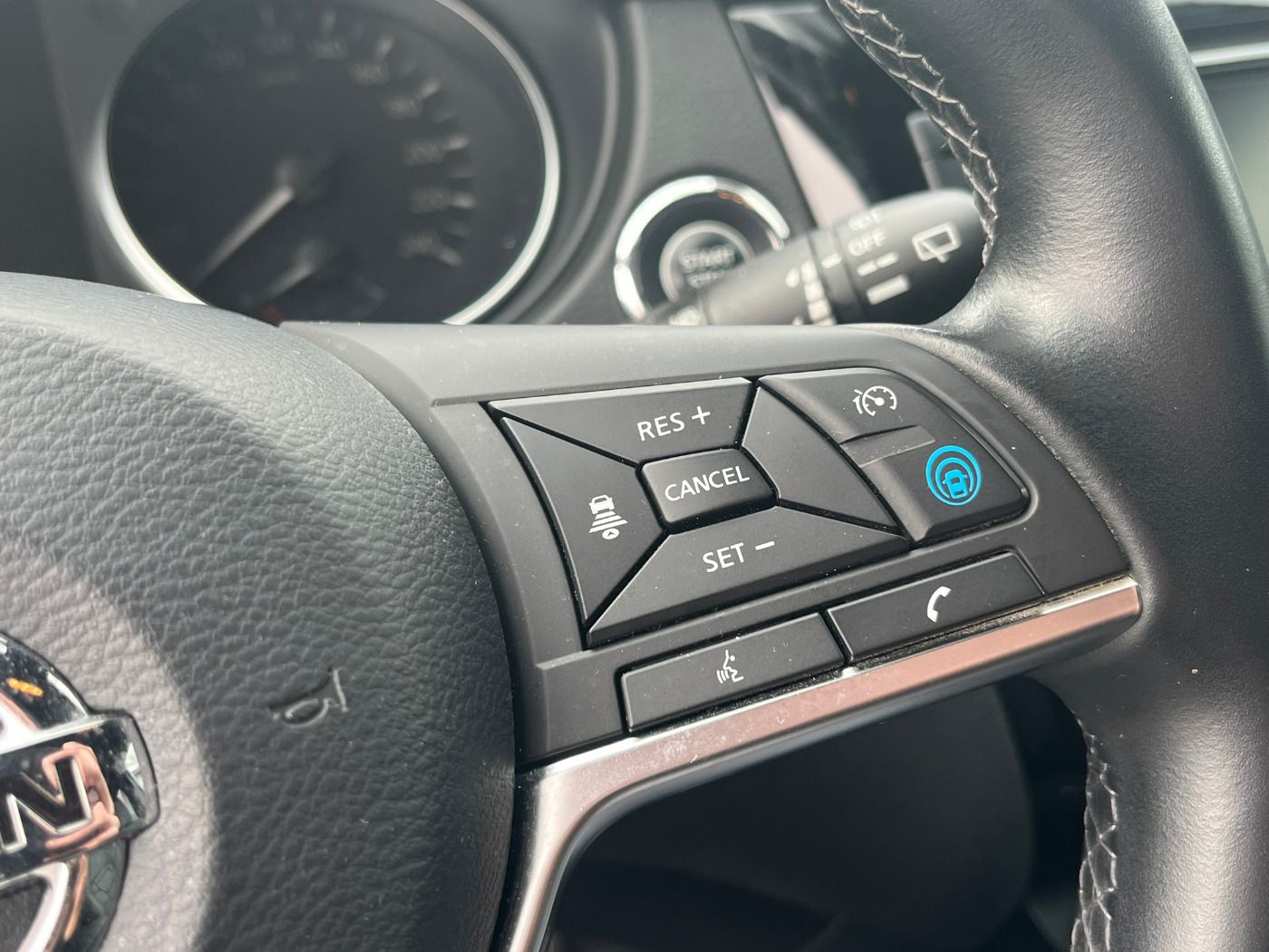 Fahrzeugabbildung Nissan Qashqai 1.3DIG-T Tekna+ DCT Autom. Automatik