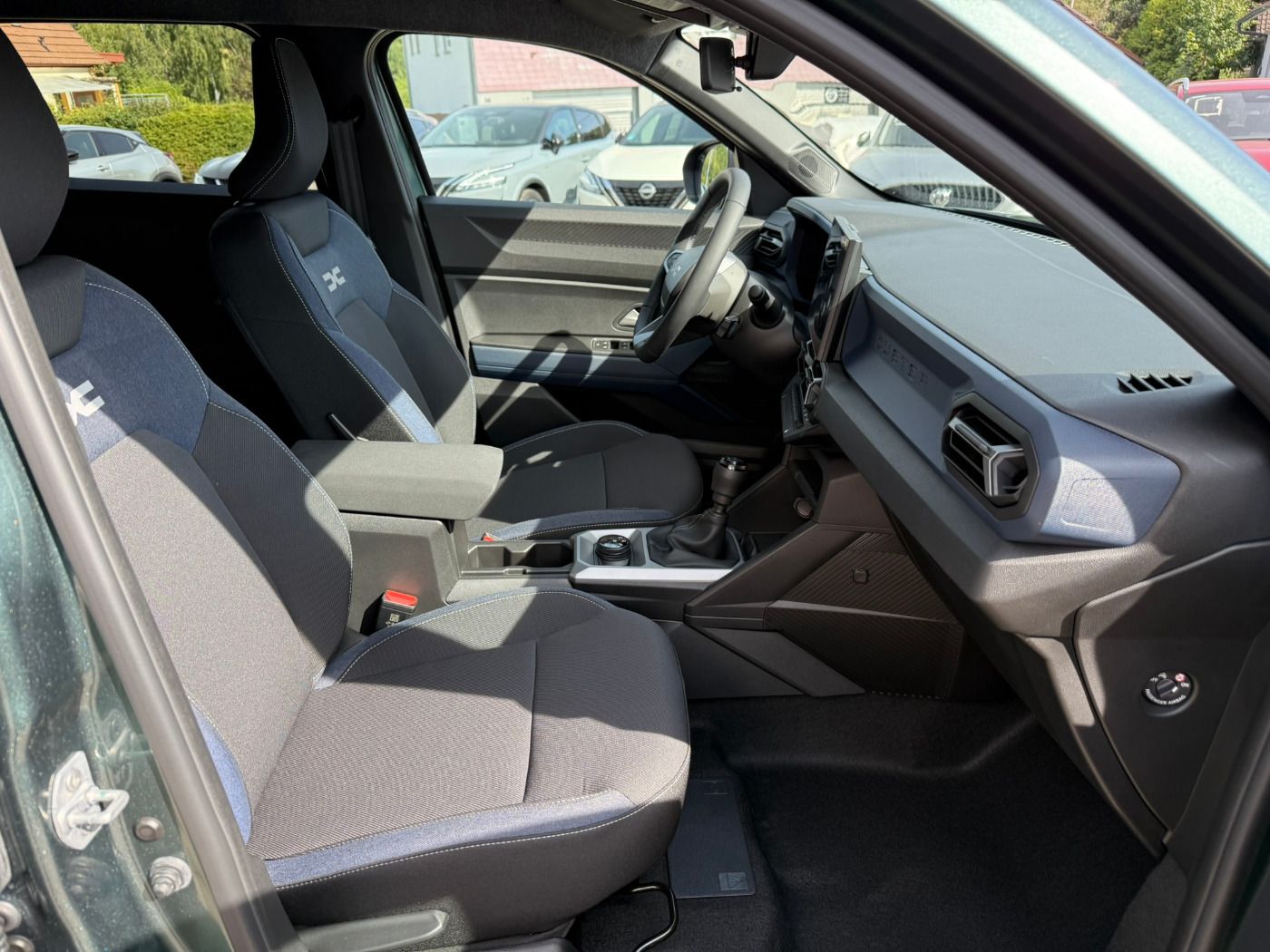 Fahrzeugabbildung Dacia Duster 1.2 TCe 130 Journey Allrad Navi+SHZ