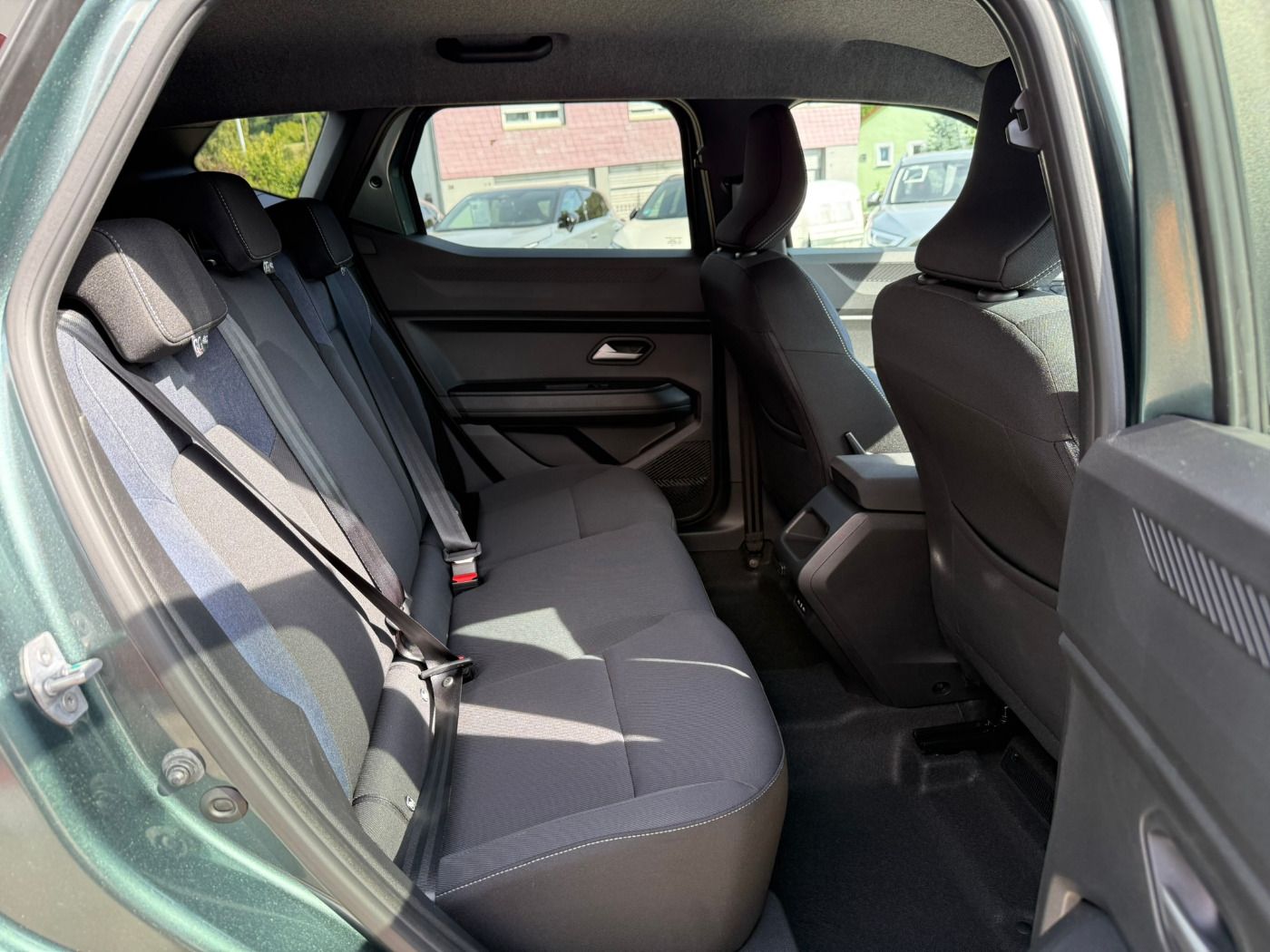 Fahrzeugabbildung Dacia Duster 1.2 TCe 130 Journey Allrad Navi+SHZ