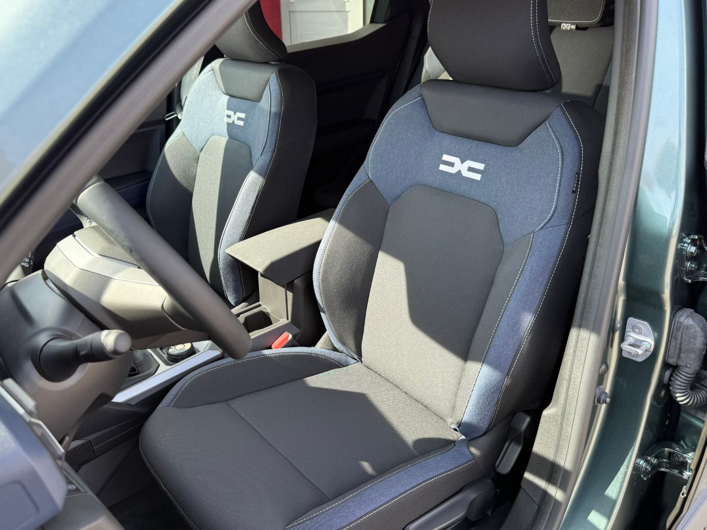 Fahrzeugabbildung Dacia Duster 1.2 TCe 130 Journey Allrad Navi+SHZ