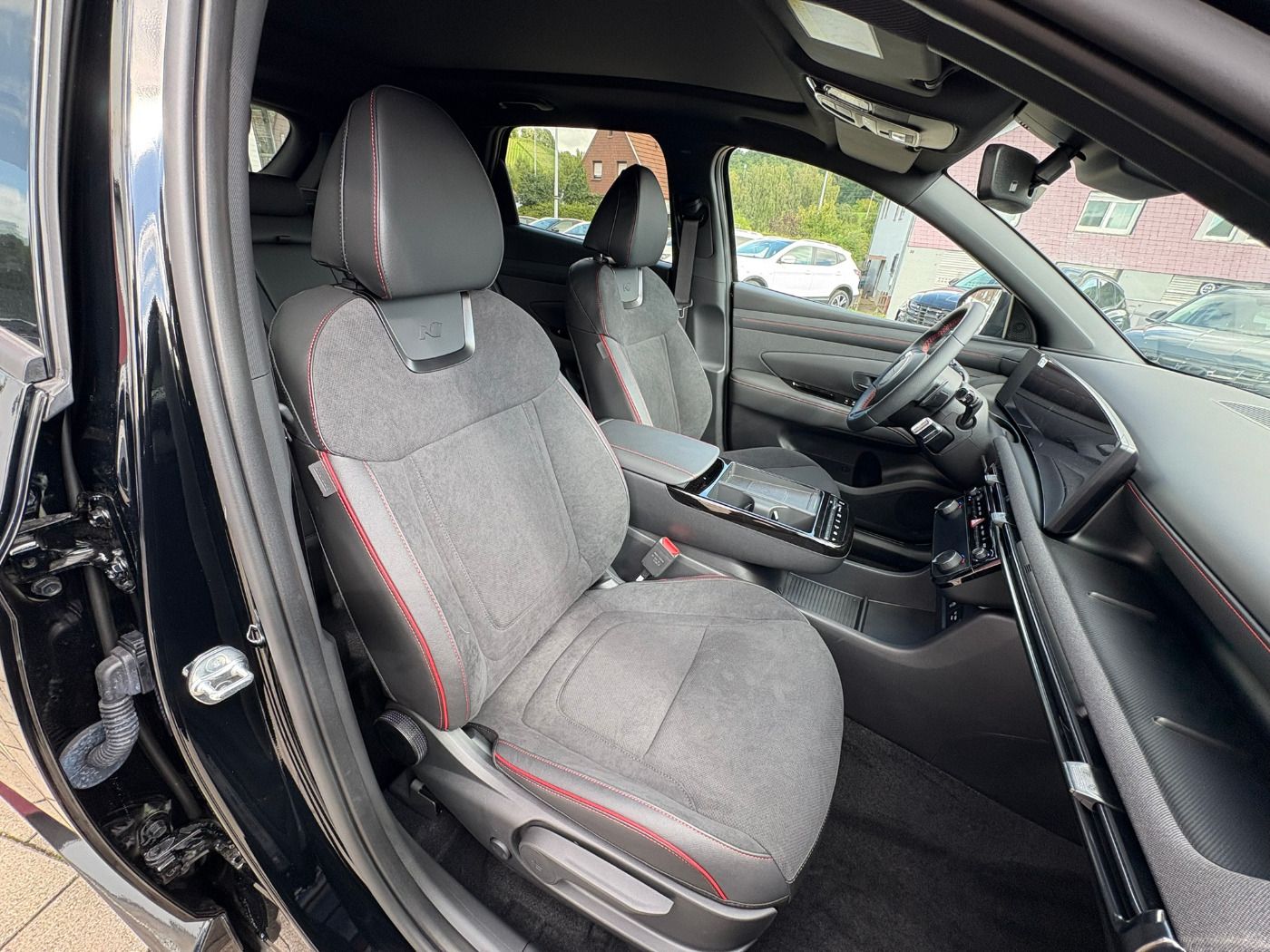 Fahrzeugabbildung Hyundai Tucson 1.6 T-GDI N-Line Allrad Automatik