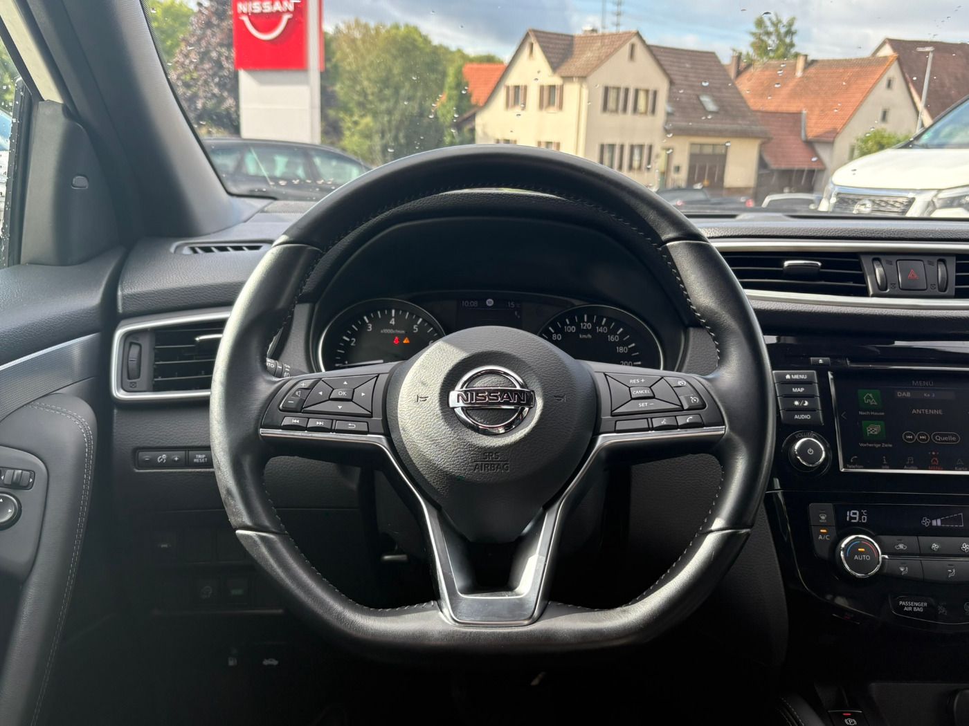 Fahrzeugabbildung Nissan Qashqai 1.3DIG-T Tekna+ DCT Autom. Pano BOSE