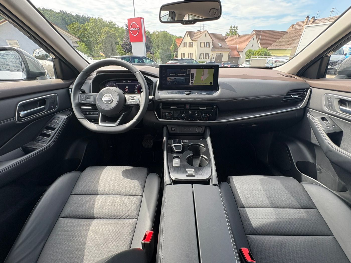 Fahrzeugabbildung Nissan X-Trail 1.5 VC-T e-Power Tekna Family Paket