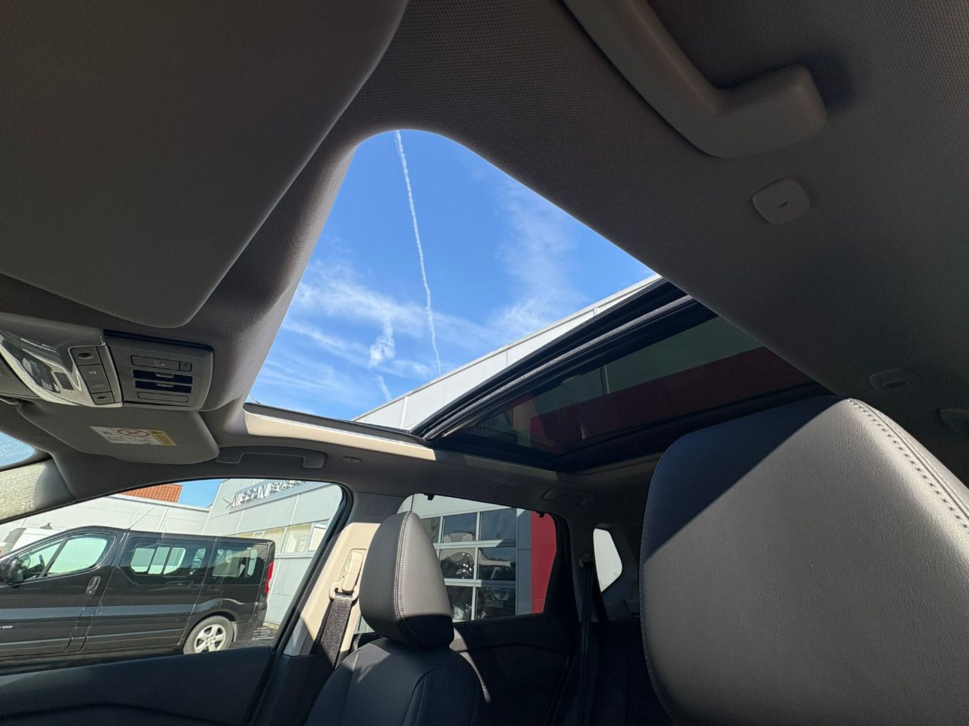 Fahrzeugabbildung Nissan X-Trail 1.5 VC-T e-Power e-4orce Tekna+ ACC+LED