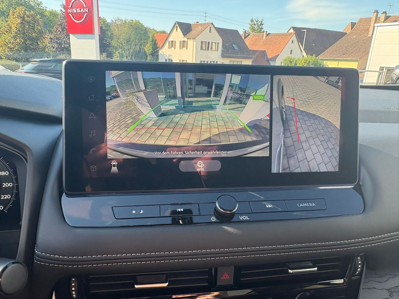 Fahrzeugabbildung Nissan X-Trail 1.5 VC-T e-Power e-4orce Tekna+ ACC+LED