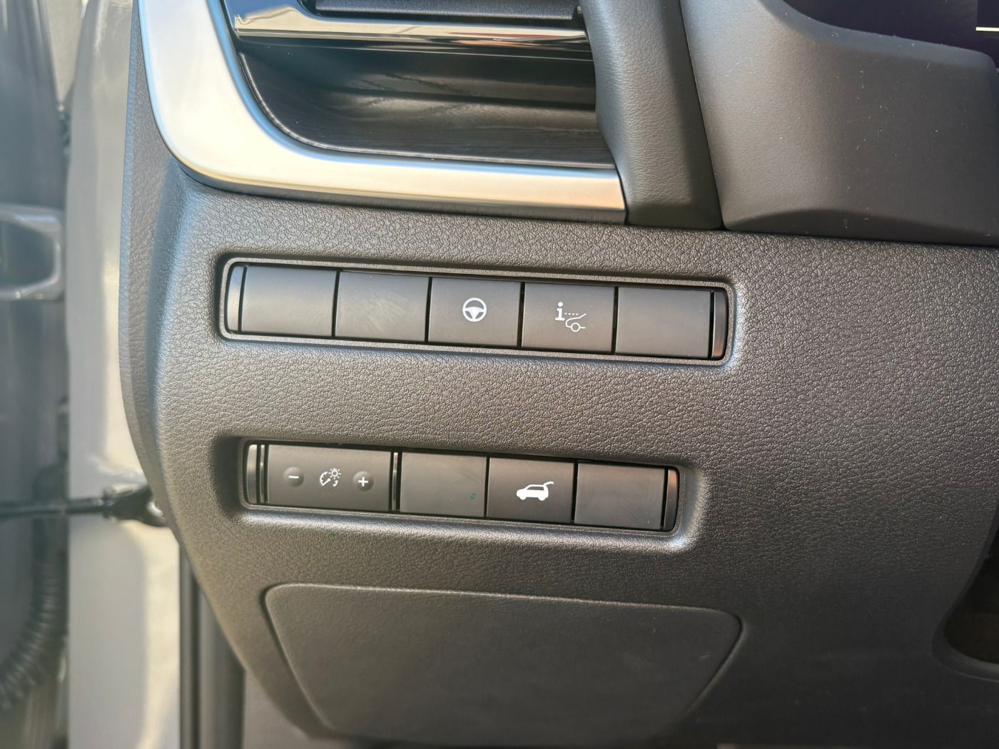 Fahrzeugabbildung Nissan X-Trail 1.5 VC-T e-Power e-4orce Tekna+ ACC+LED