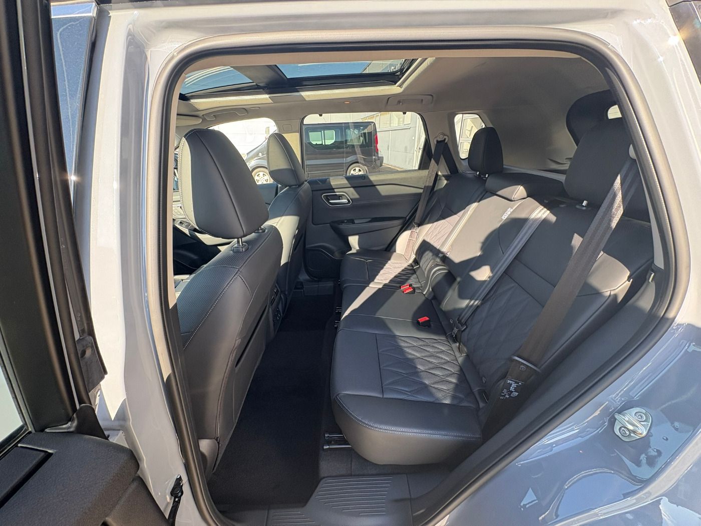 Fahrzeugabbildung Nissan X-Trail 1.5 VC-T e-Power e-4orce Tekna+ ACC+LED