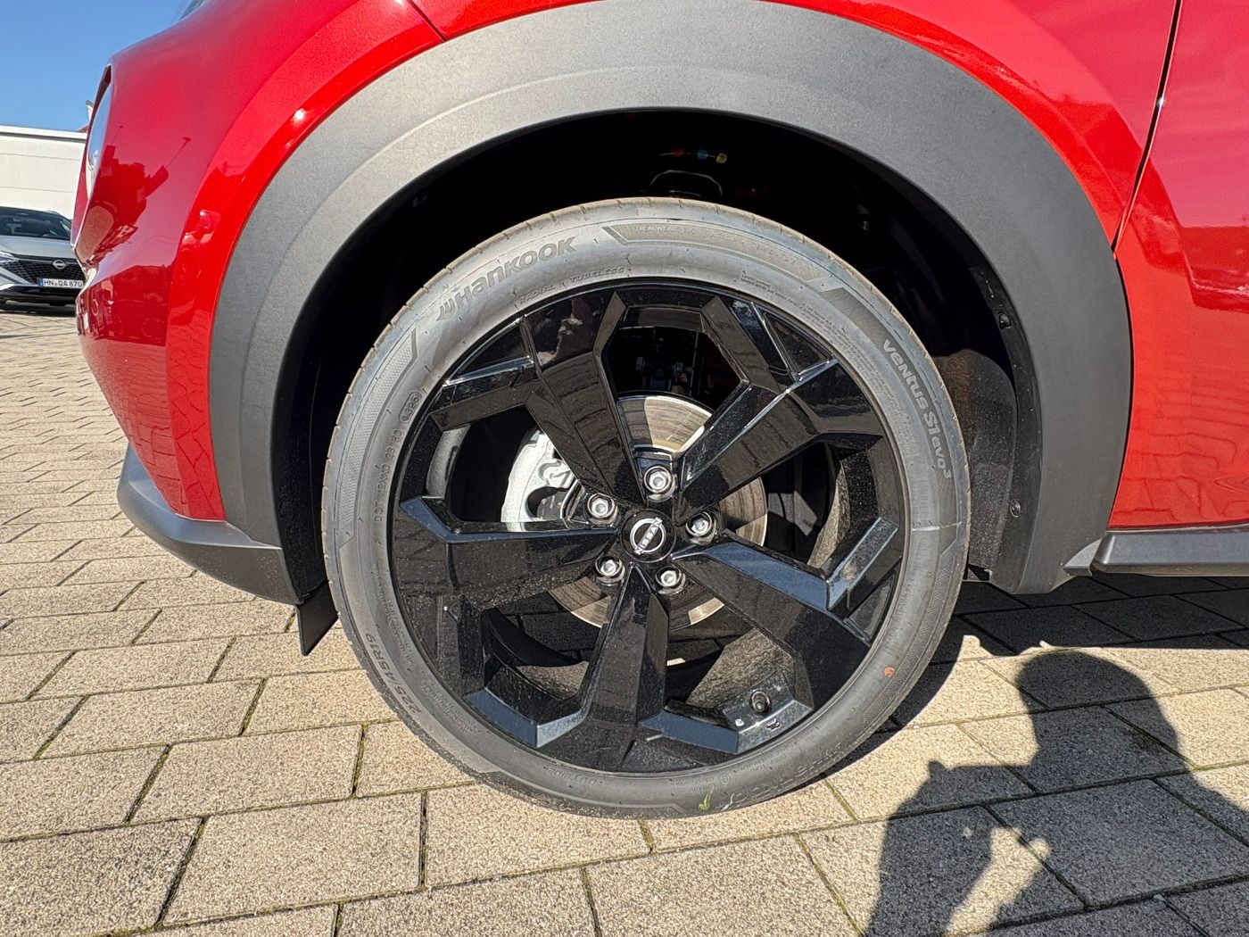 Fahrzeugabbildung Nissan Juke 1.6 Tekna ACC+LED+Navi+SHZ+Winterp.+360+LM