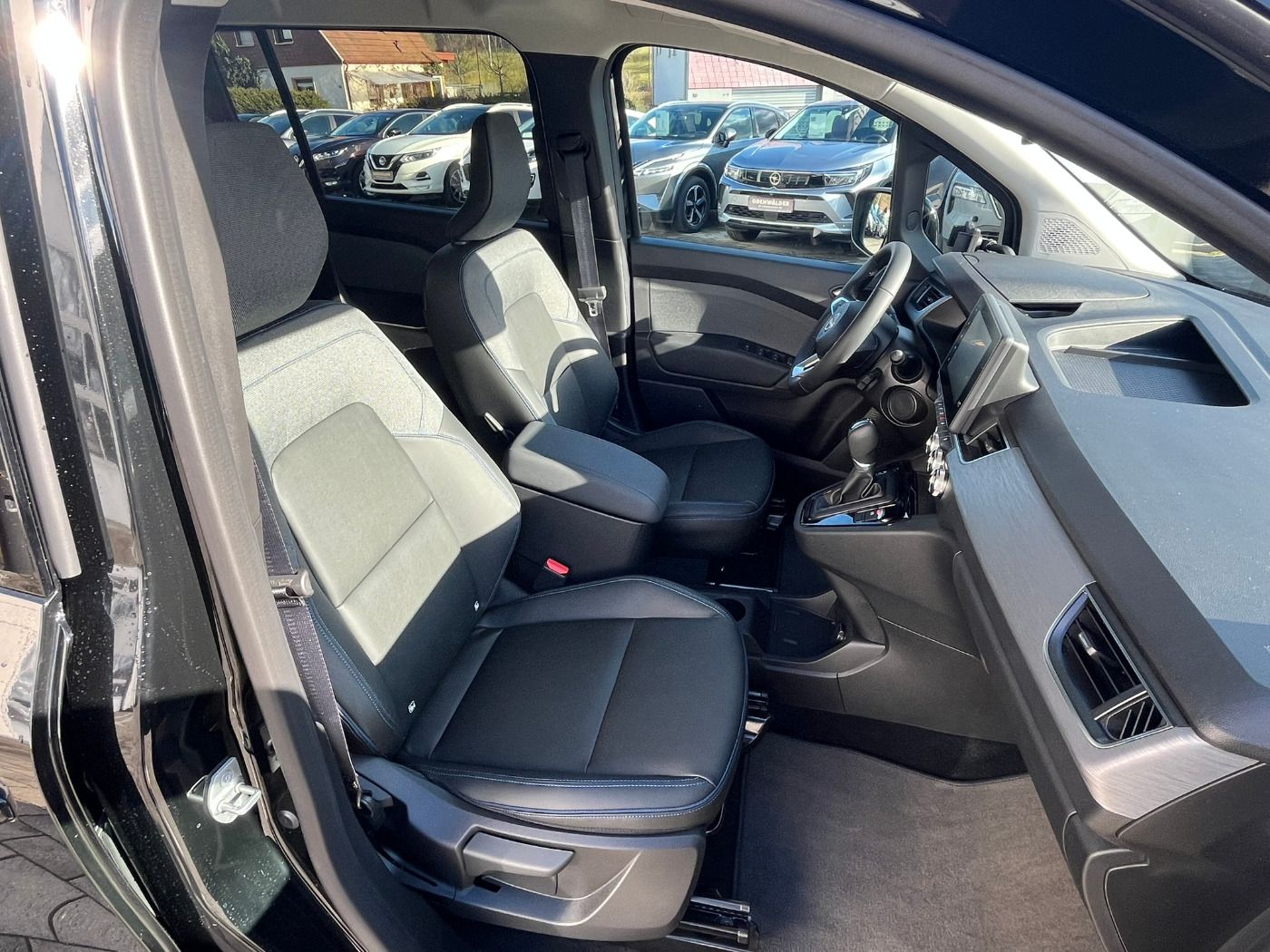Fahrzeugabbildung Nissan Townstar L2 Tekna Kombi 7-Sitze
