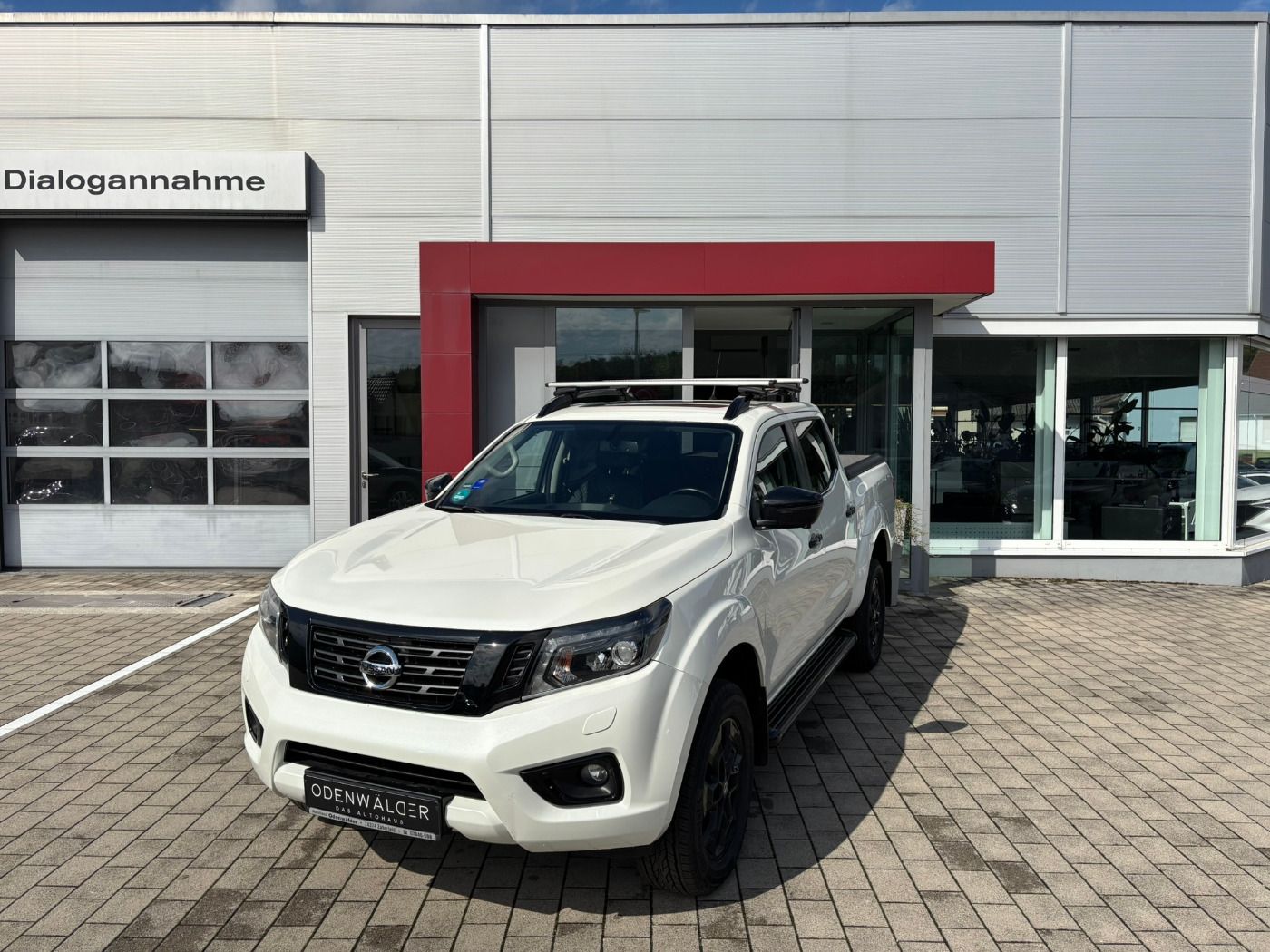 Nissan Navara 2.3DCI N-Guard Double Cab Autom. AHK