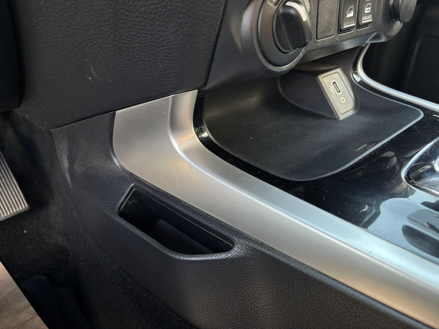 Fahrzeugabbildung Nissan Navara 2.3DCI N-Guard Double Cab Autom. AHK