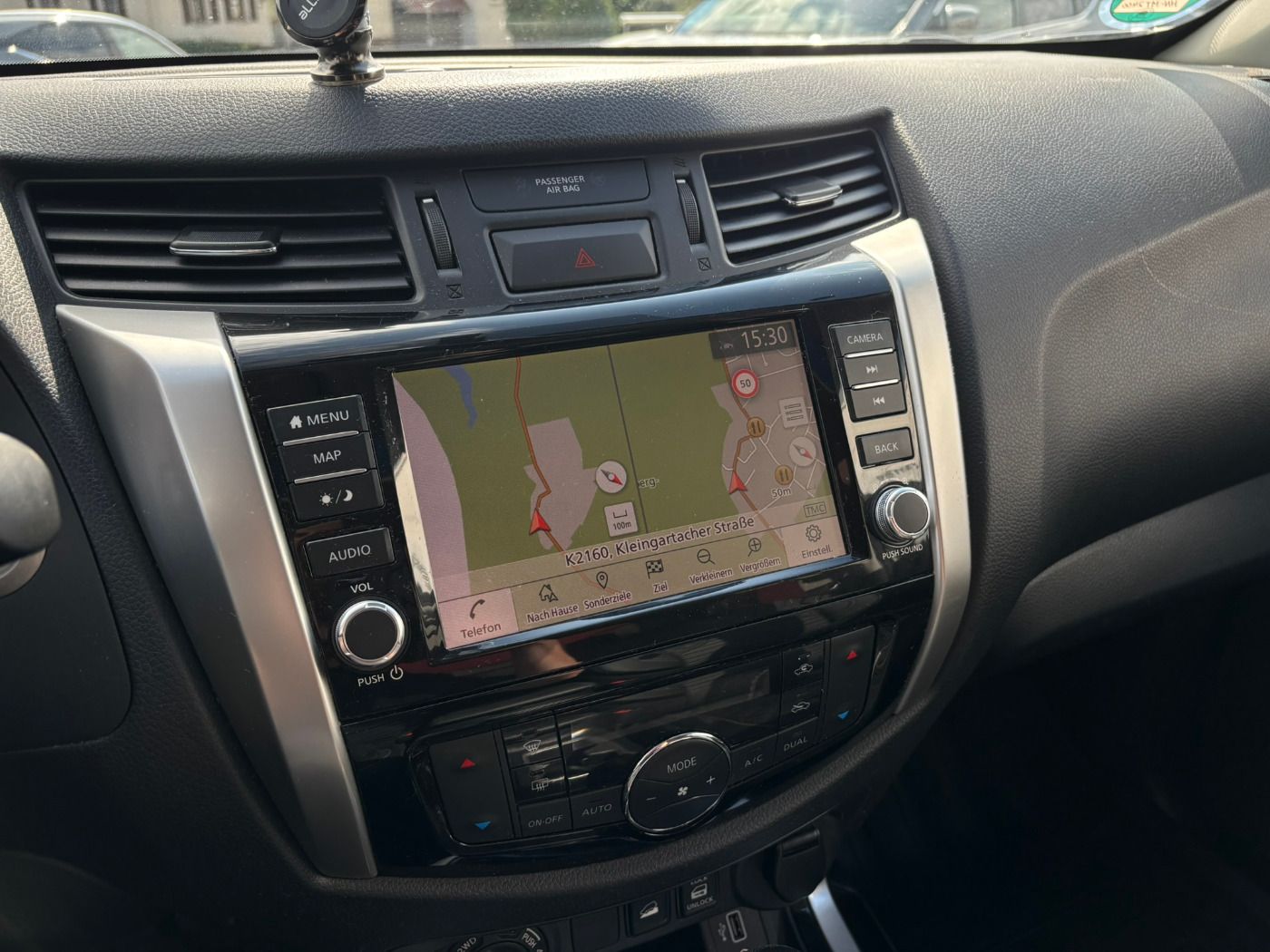 Fahrzeugabbildung Nissan Navara 2.3DCI N-Guard Double Cab Autom. AHK
