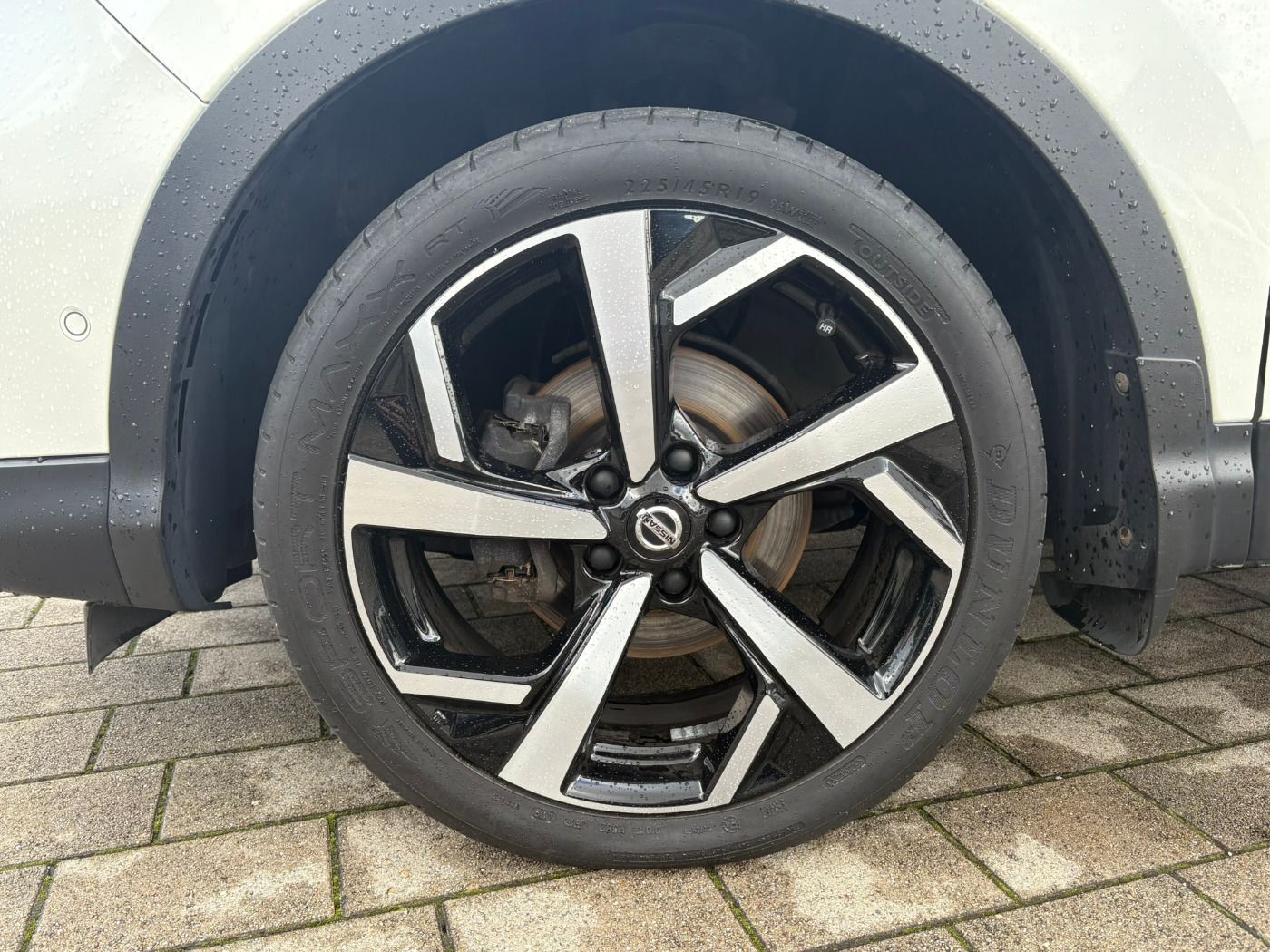 Fahrzeugabbildung Nissan Qashqai 1.3DIG-T Tekna+ DCT Autom. Pano BOSE