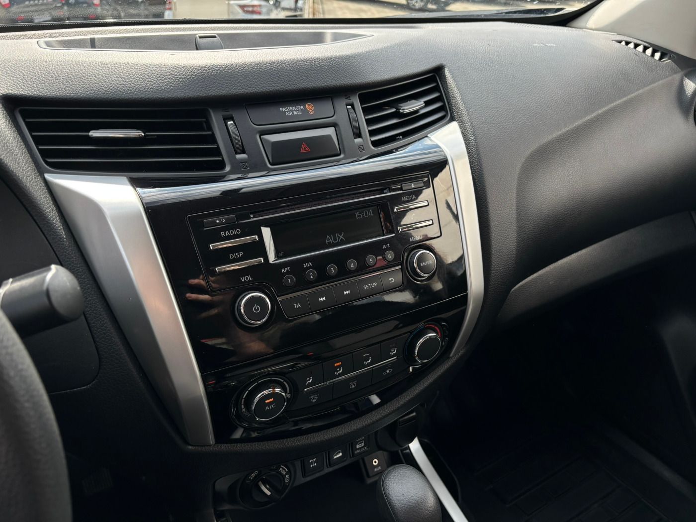 Fahrzeugabbildung Nissan Navara 2.3DCI Acenta Double Cab Autom. AHK