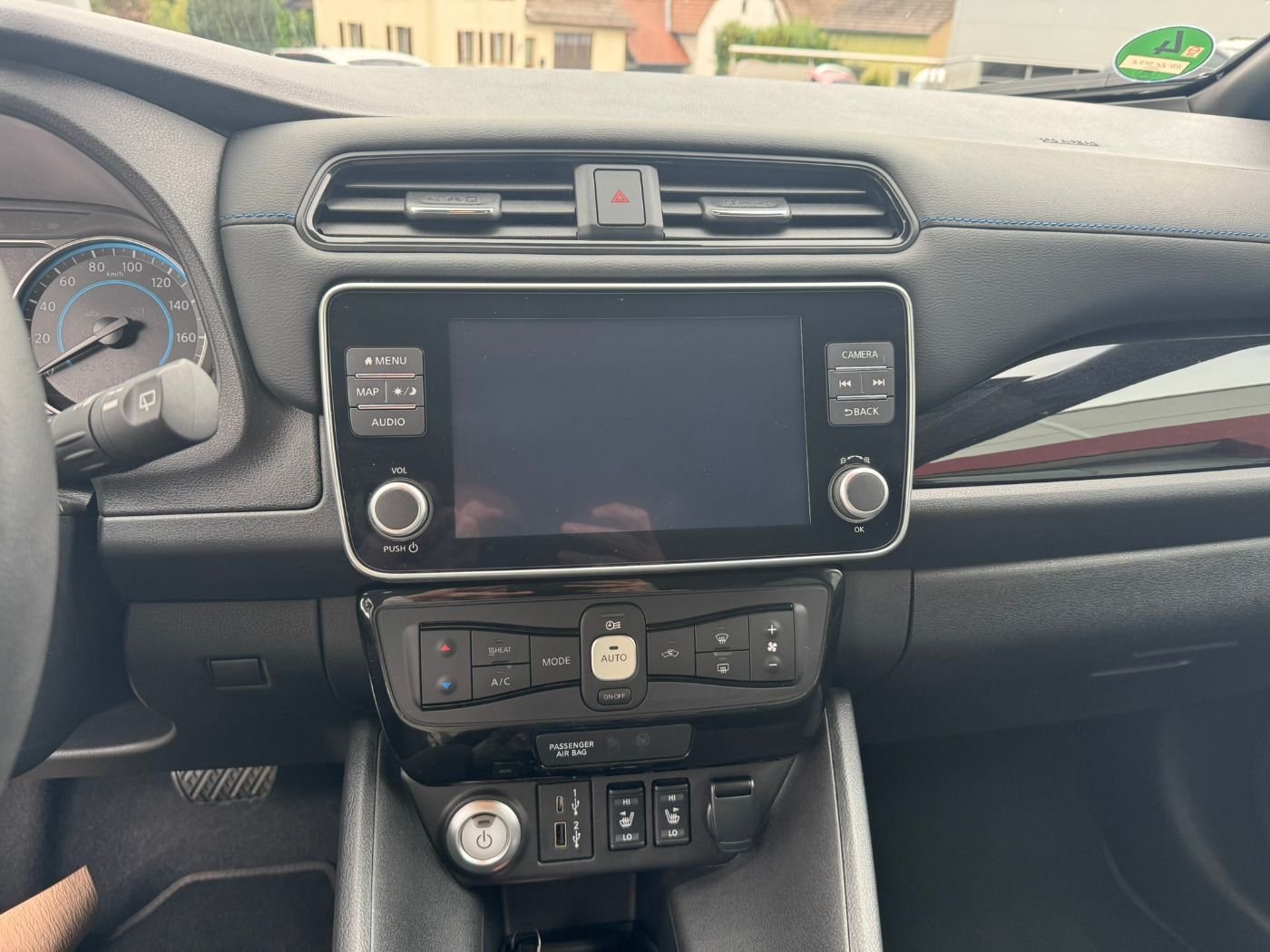 Fahrzeugabbildung Nissan Leaf e+ Tekna
