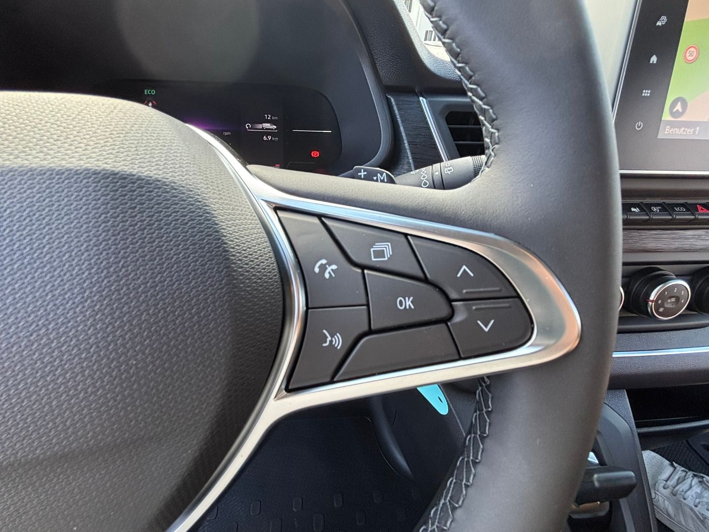 Fahrzeugabbildung Renault Trafic Combi L2H1 Grand Evolution 8-Sitzer