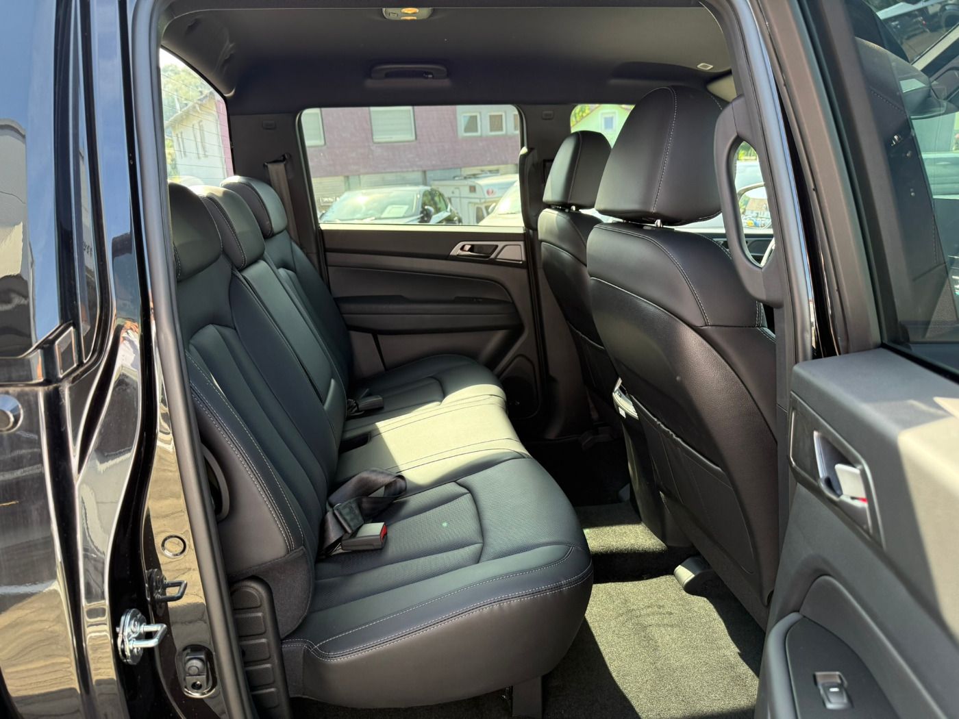 Fahrzeugabbildung KGM Musso Grand 2.2D Black Line 4WD Autom.