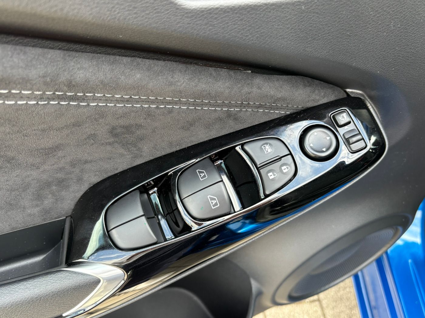 Fahrzeugabbildung Nissan Juke 1.0 DIG-T N-Design ACC+LED+SHZ+Winterp.+360