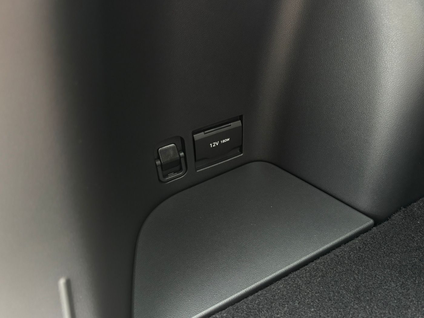 Fahrzeugabbildung Hyundai Tucson 1.6 T-GDI Trend Matrix-LED elektr. Heckkl