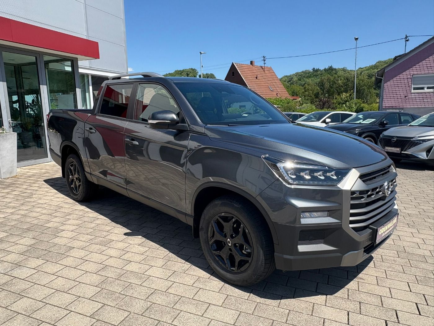 Fahrzeugabbildung KGM Musso Grand 2.2D Black Line 4WD Autom.