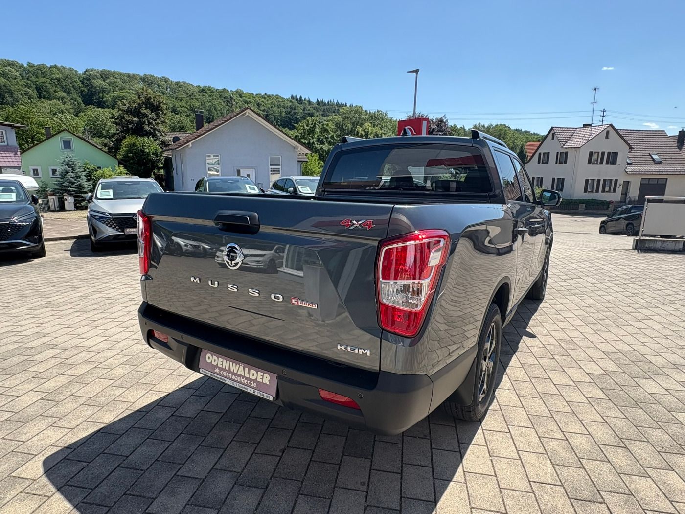 Fahrzeugabbildung KGM Musso Grand 2.2D Black Line 4WD Autom.