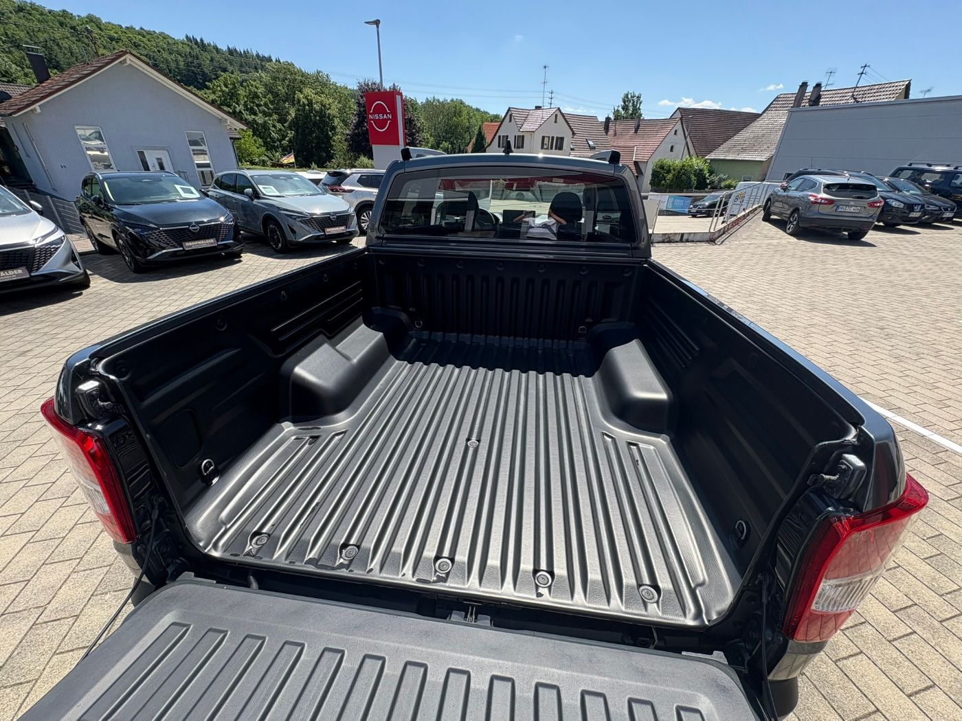 Fahrzeugabbildung KGM Musso Grand 2.2D Black Line 4WD Autom.
